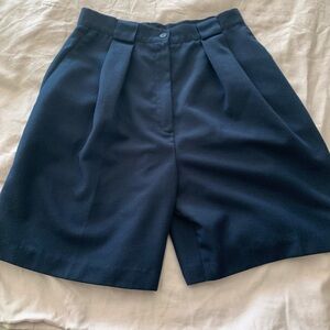 Southern Lady Navy High-Waist Pleated Shorts 11/12 Vintage 70s Modest Summer